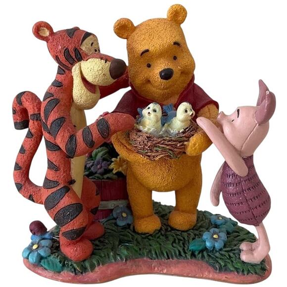 Disney Winnie the Pooh Figurine with Tigger and Piglet - Picture 1 of 6